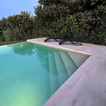 Domus De Pedra فيلة مارينا دي بورتيسكو