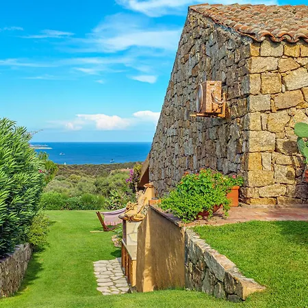 Domus De Pedra * Portisco