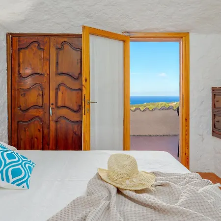 Domus De Pedra Villa *